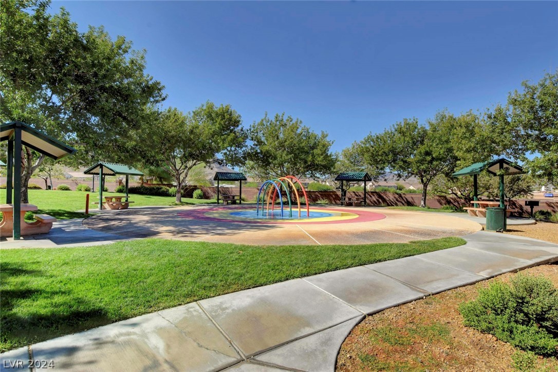2592 Alias Smith Drive