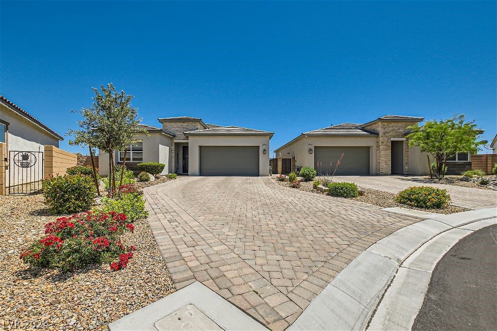 8920 Skye Canyon Ranch Street