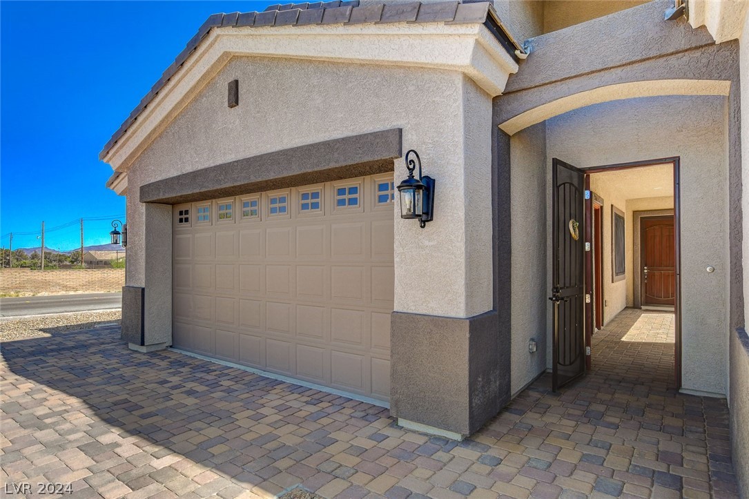 8141 Rancho Destino Road