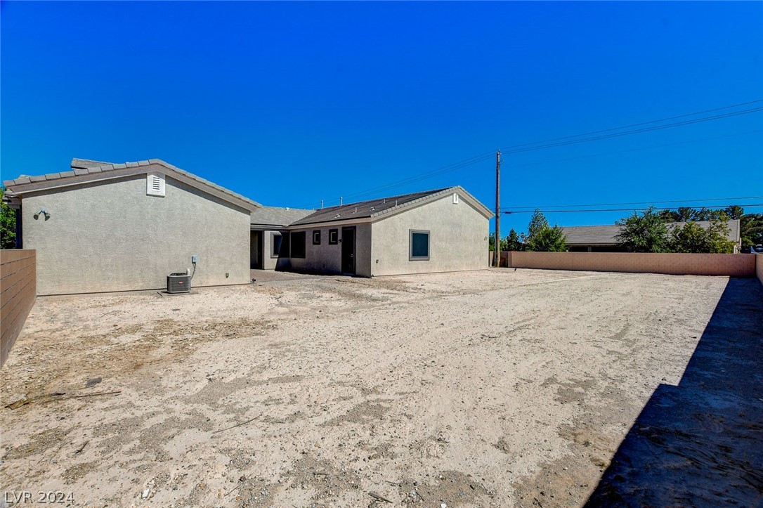 8141 Rancho Destino Road