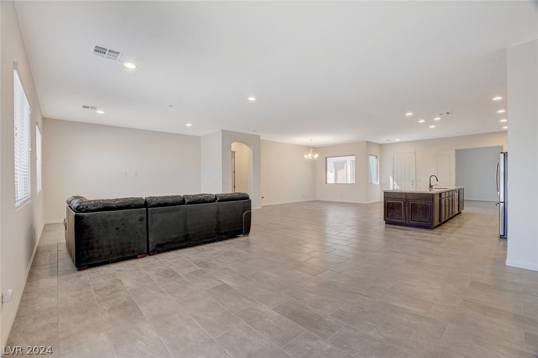 8141 Rancho Destino Road