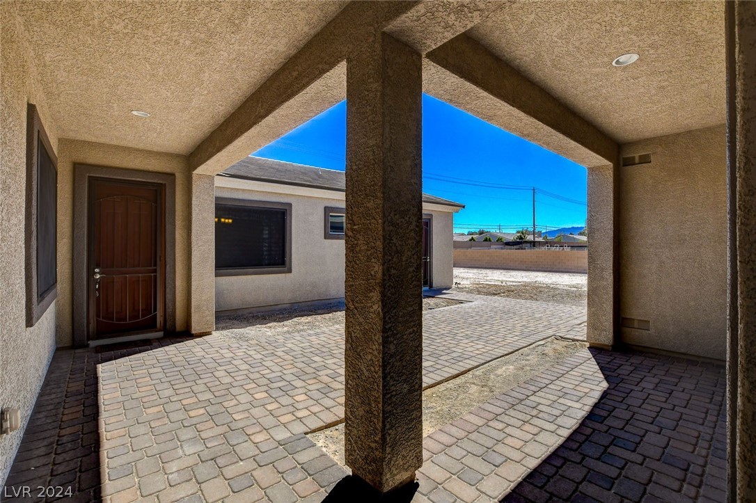 8141 Rancho Destino Road