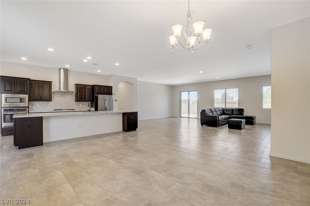 8141 Rancho Destino Road