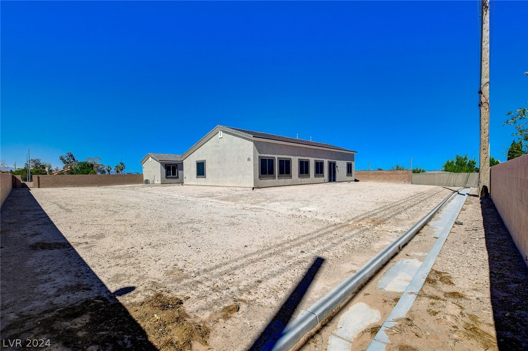 8141 Rancho Destino Road