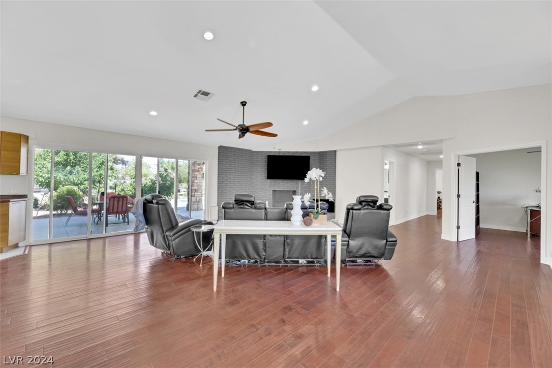 5714 Via Olivero Avenue