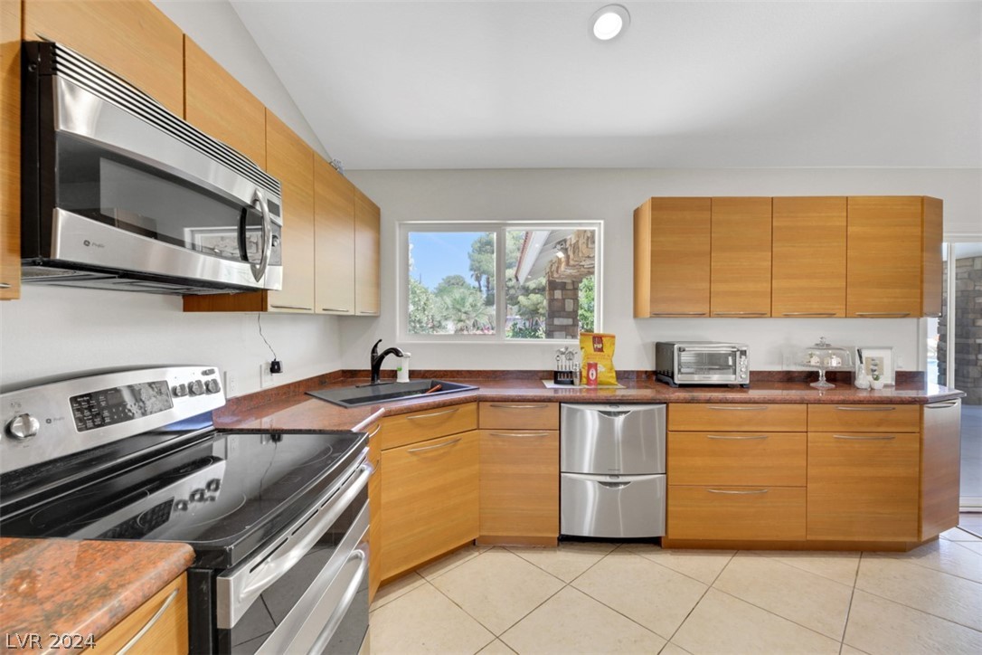 5714 Via Olivero Avenue