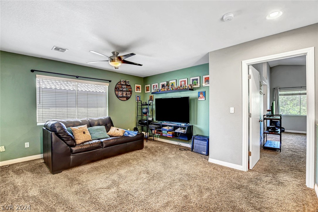 5928 Victory Point Street