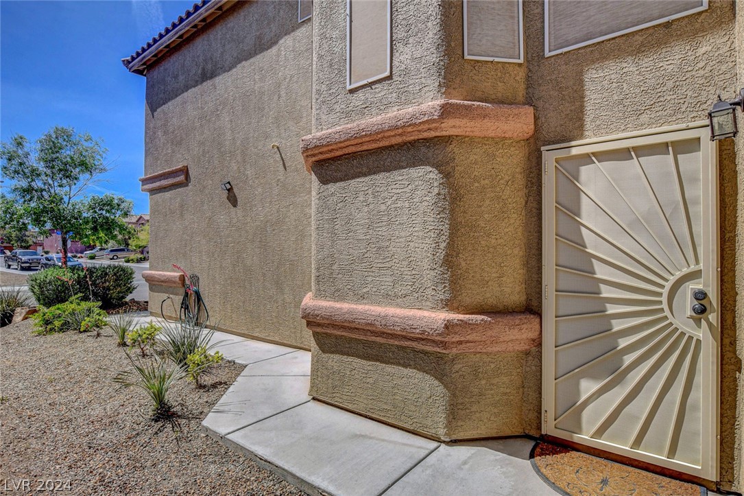 5928 Victory Point Street