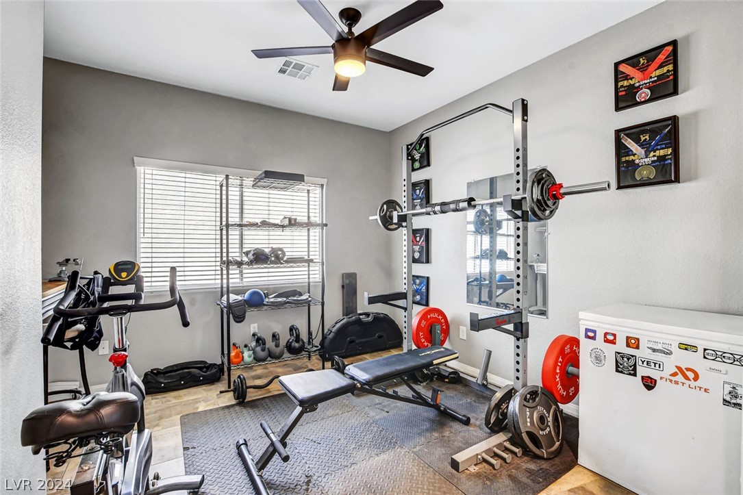 5928 Victory Point Street