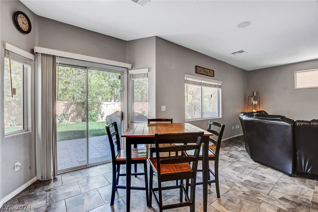 5928 Victory Point Street