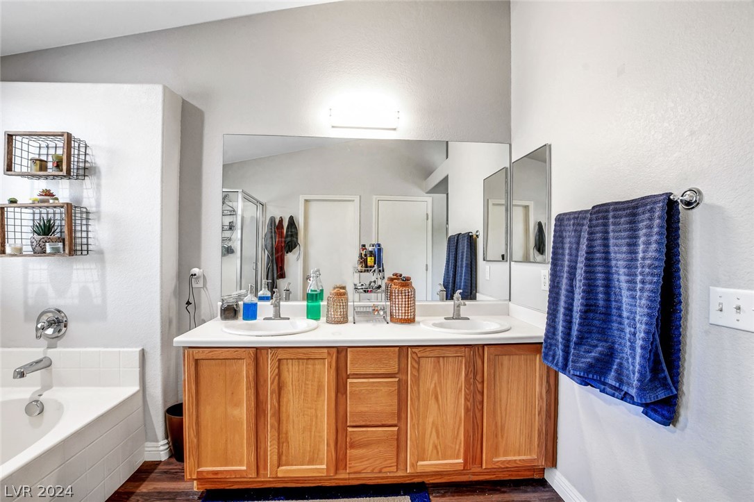 5928 Victory Point Street