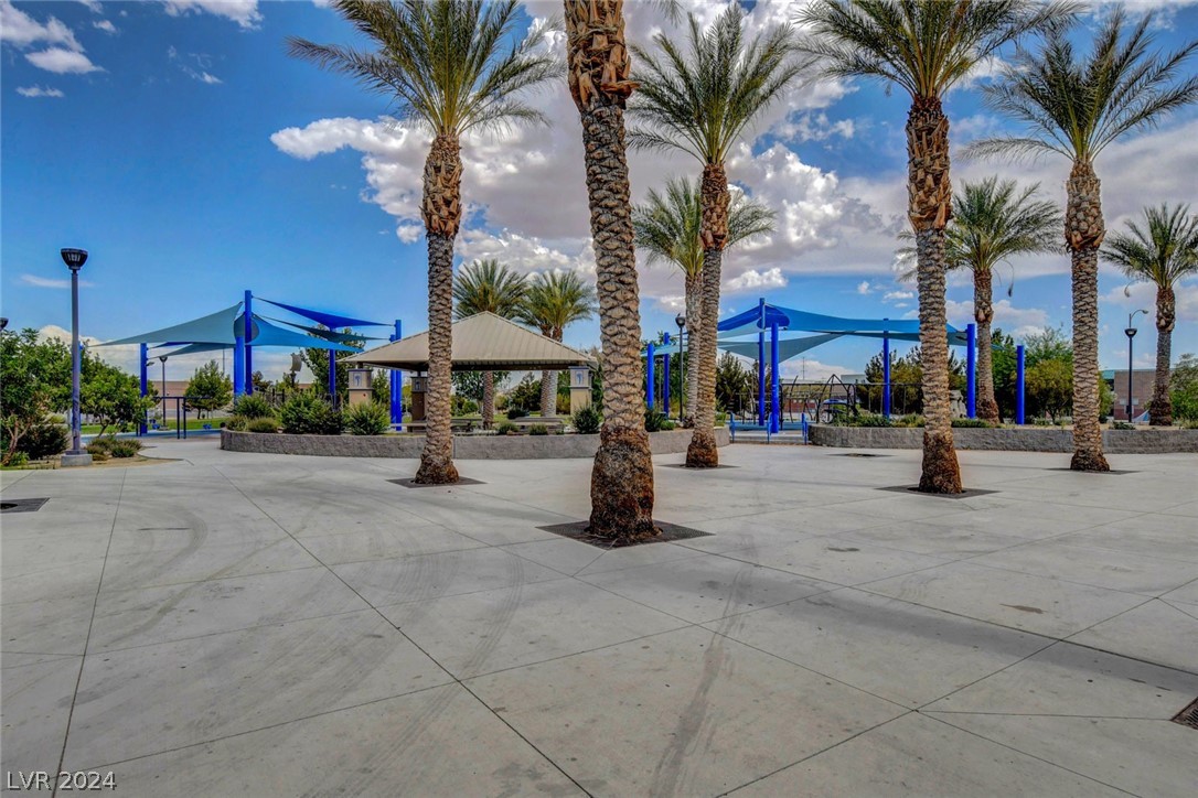 5928 Victory Point Street