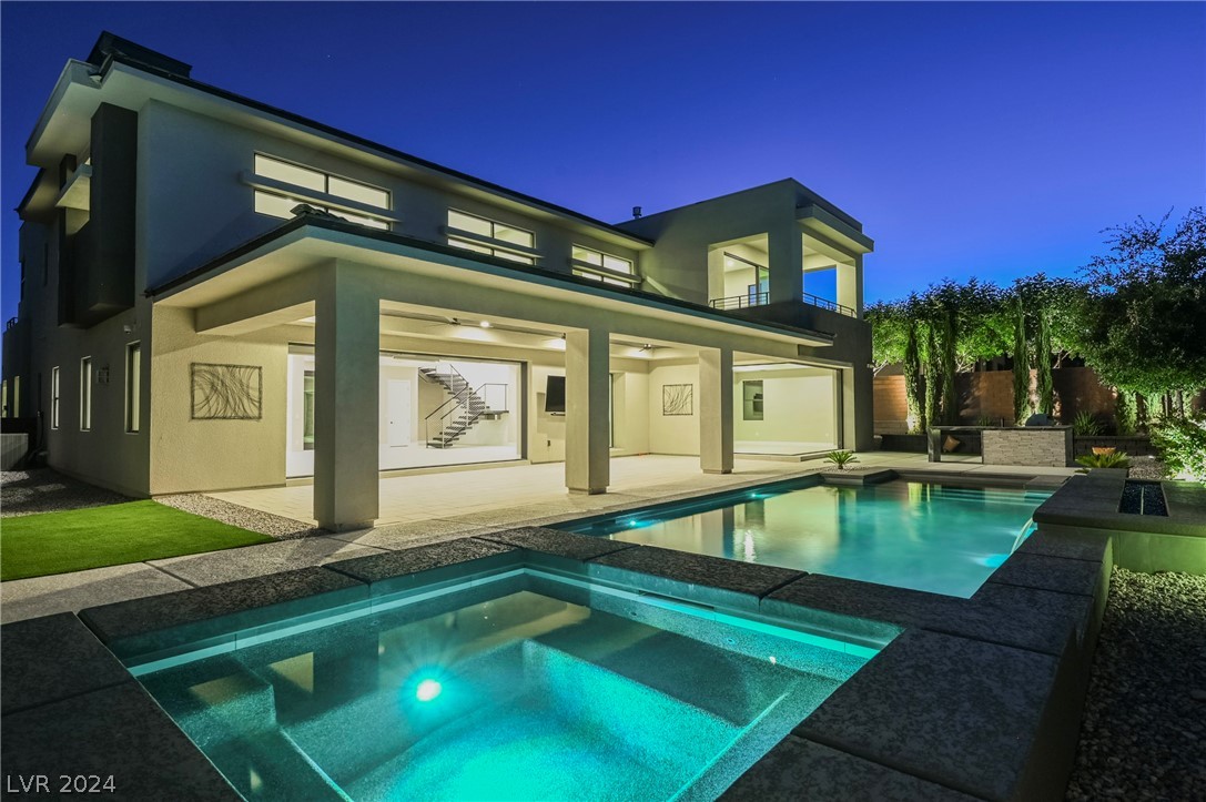 11460 Ruby Falls Way