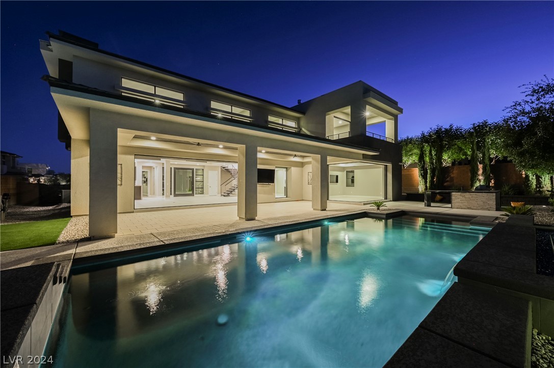 11460 Ruby Falls Way