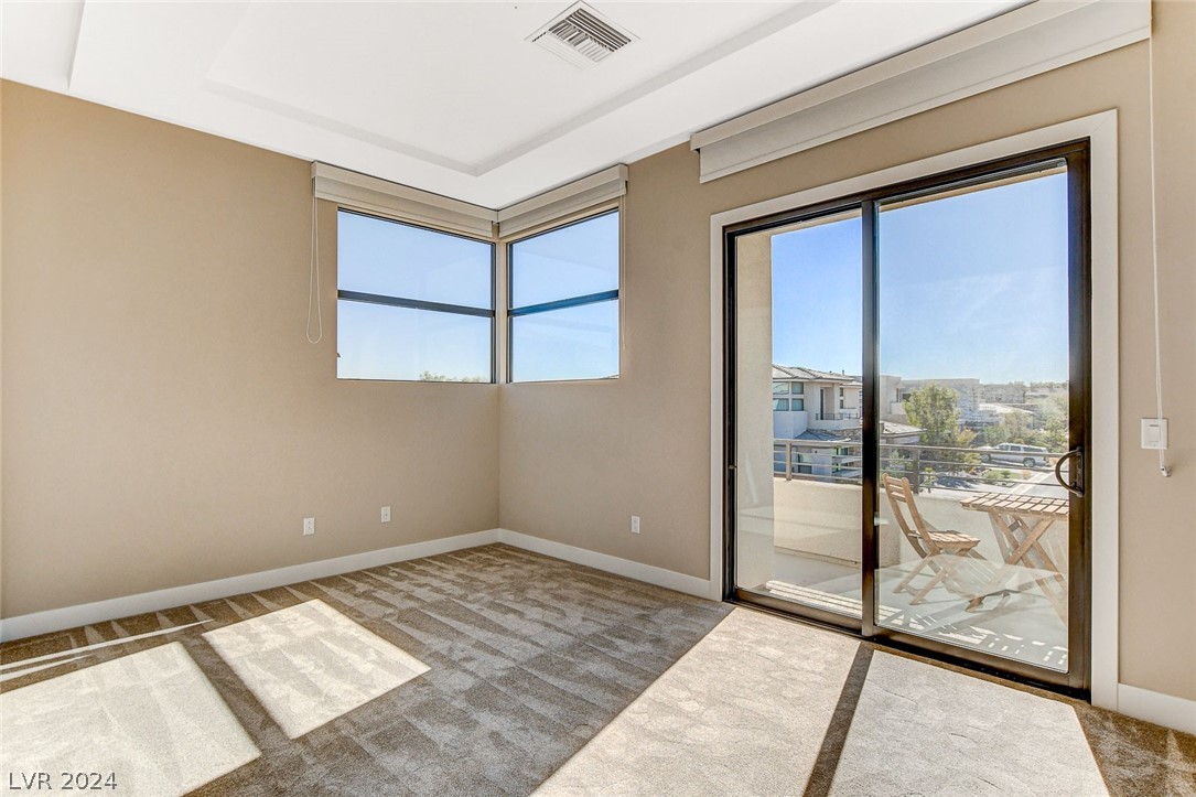 11460 Ruby Falls Way