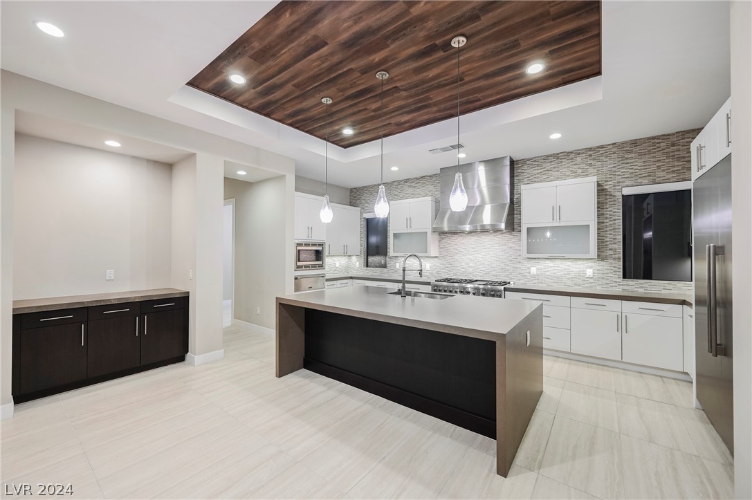 11460 Ruby Falls Way