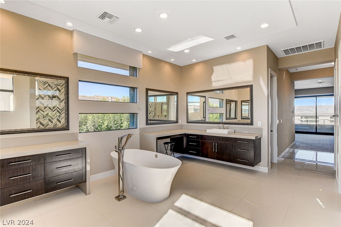 11460 Ruby Falls Way