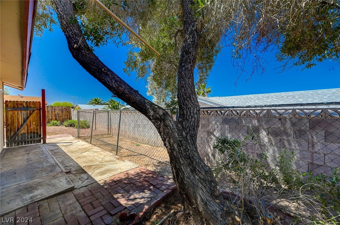 6881 Legalla Lane