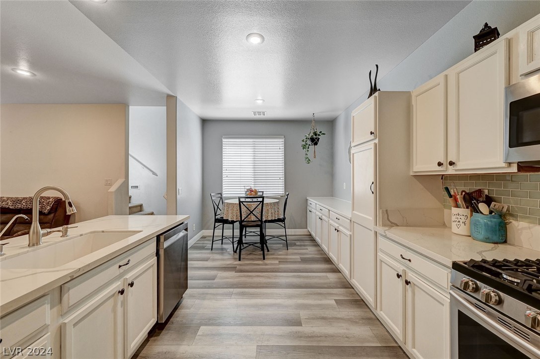 6547 Churnet Valley Avenue