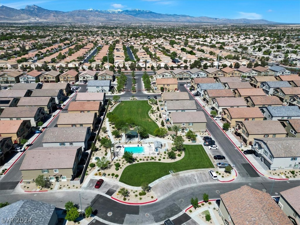 4720 Moonbow Avenue 101