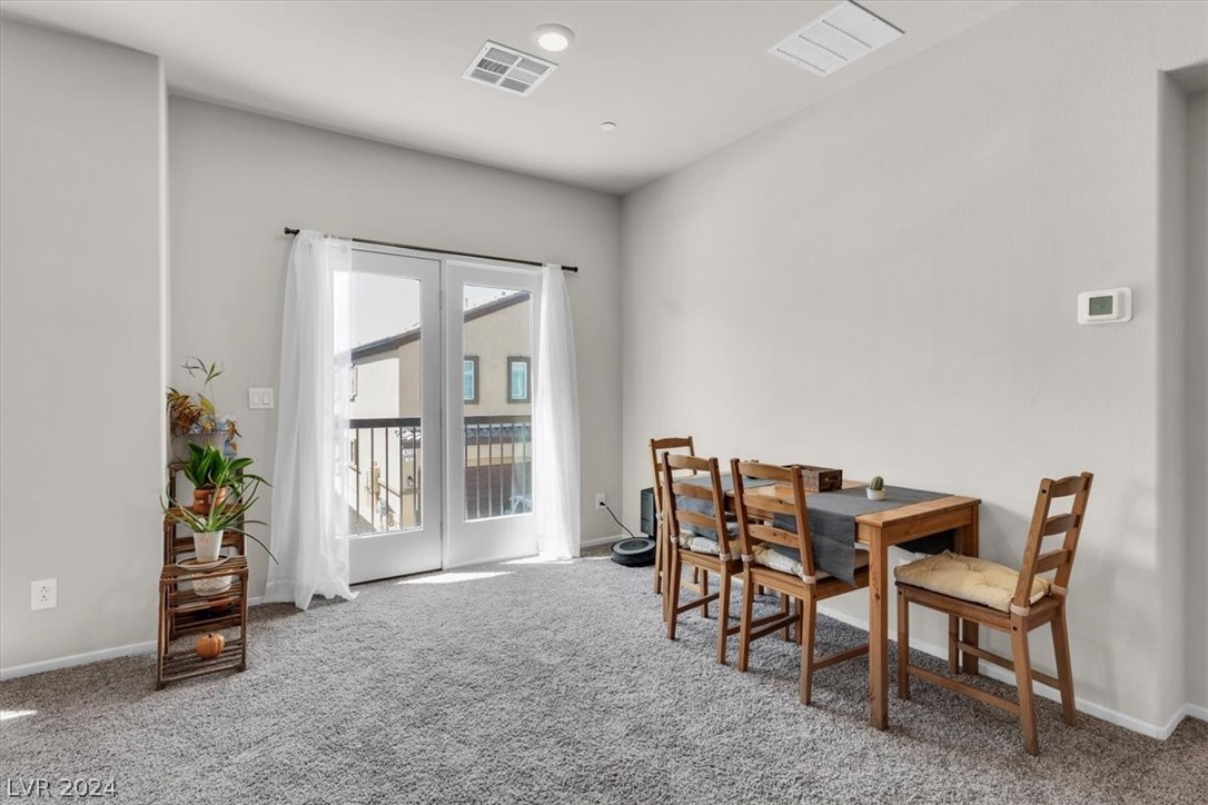 4720 Moonbow Avenue 101