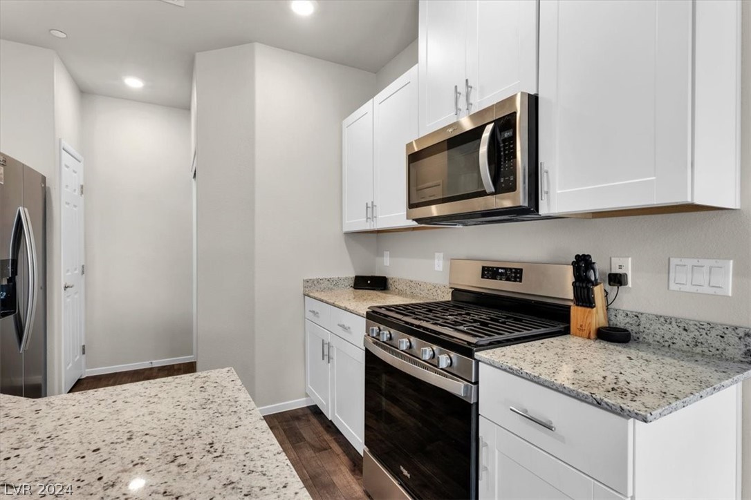 4720 Moonbow Avenue 101