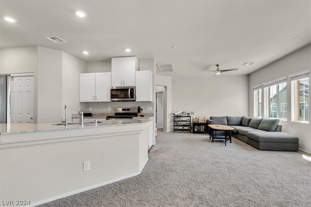 4720 Moonbow Avenue 101