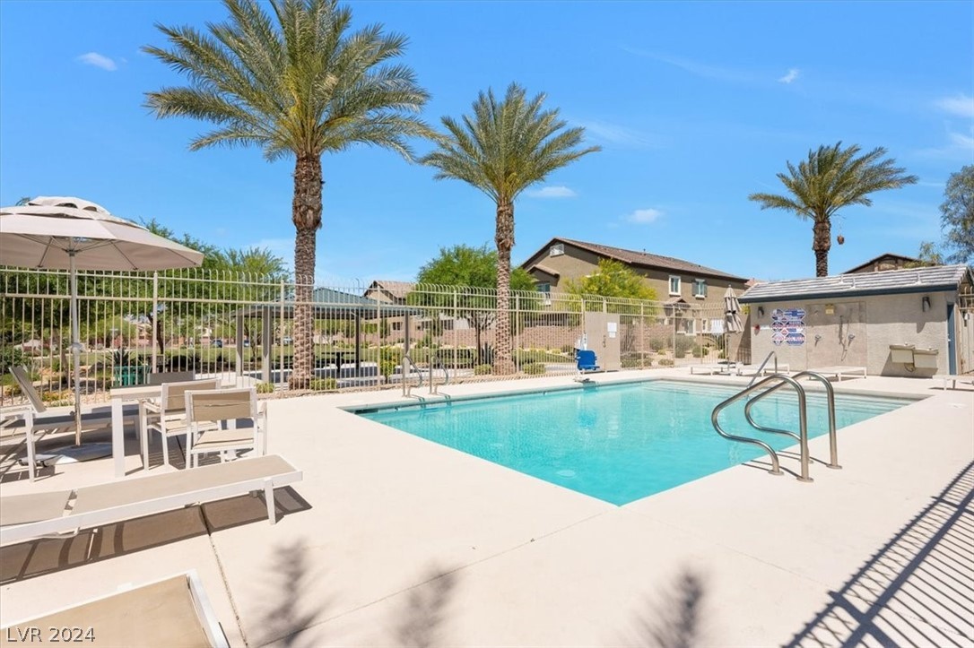 4720 Moonbow Avenue 101