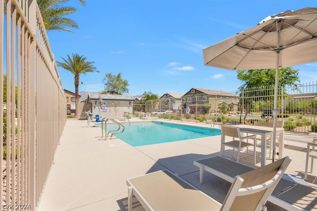 4720 Moonbow Avenue 101