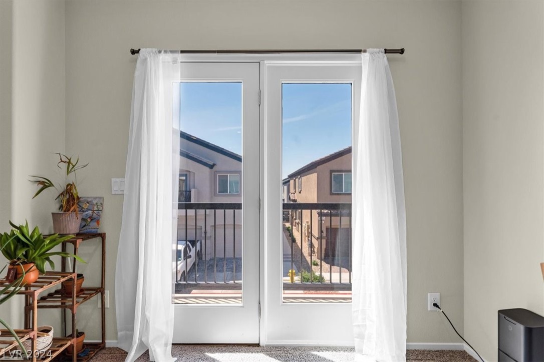 4720 Moonbow Avenue 101