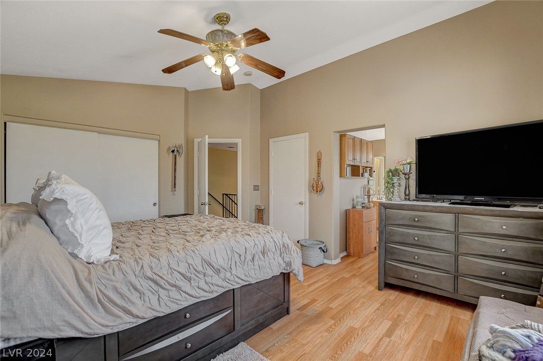 35 Winley Chase Avenue