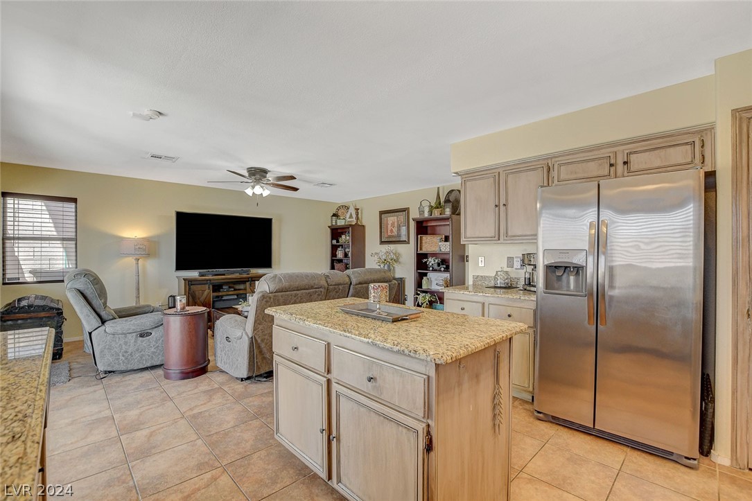 35 Winley Chase Avenue