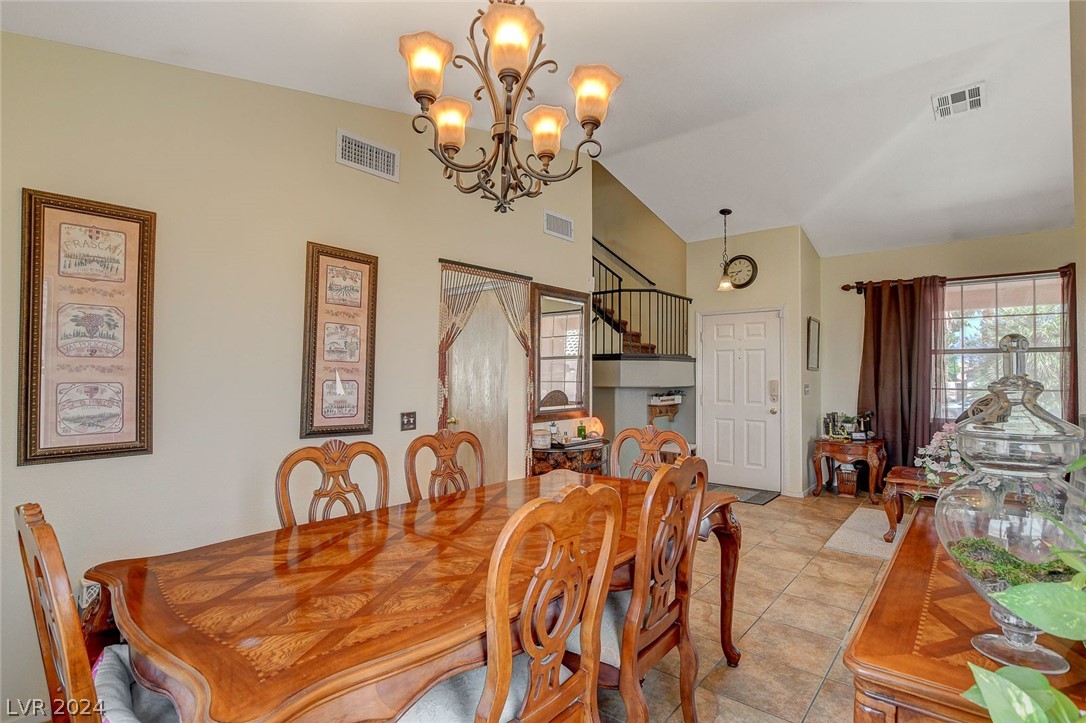 35 Winley Chase Avenue