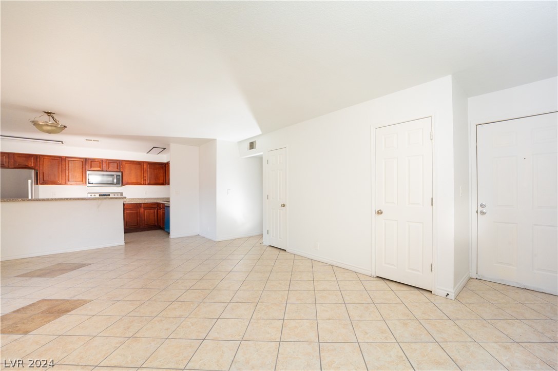 4381 Alexis Drive 330