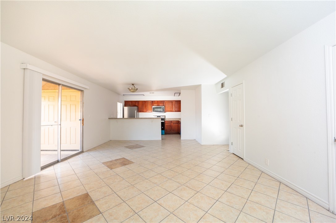 4381 Alexis Drive 330
