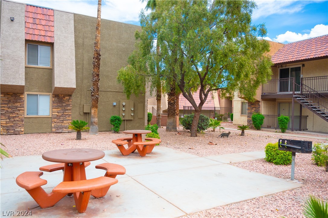 4381 Alexis Drive 330