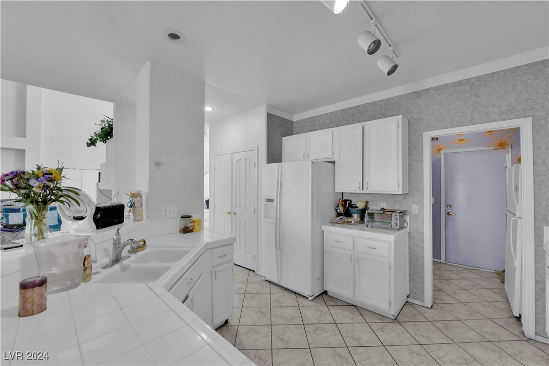 5790 Native Dancer Court