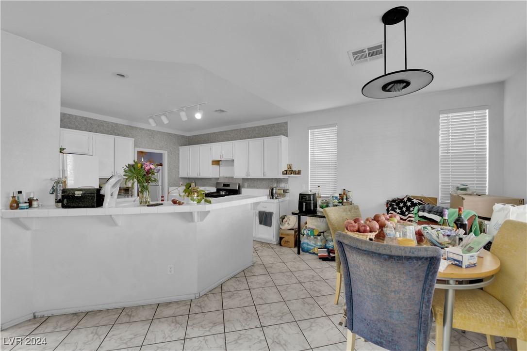 5790 Native Dancer Court