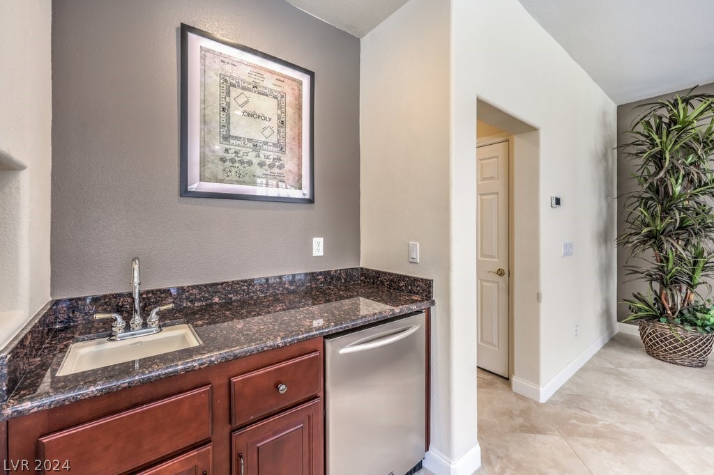 4453 Melrose Abbey Place