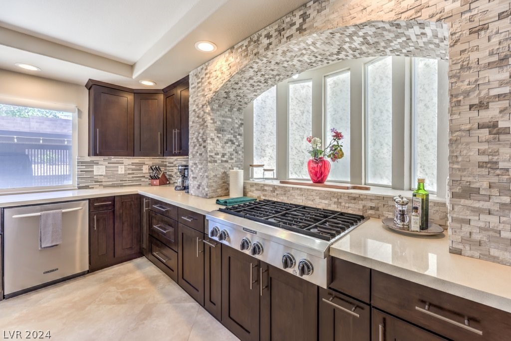 4453 Melrose Abbey Place