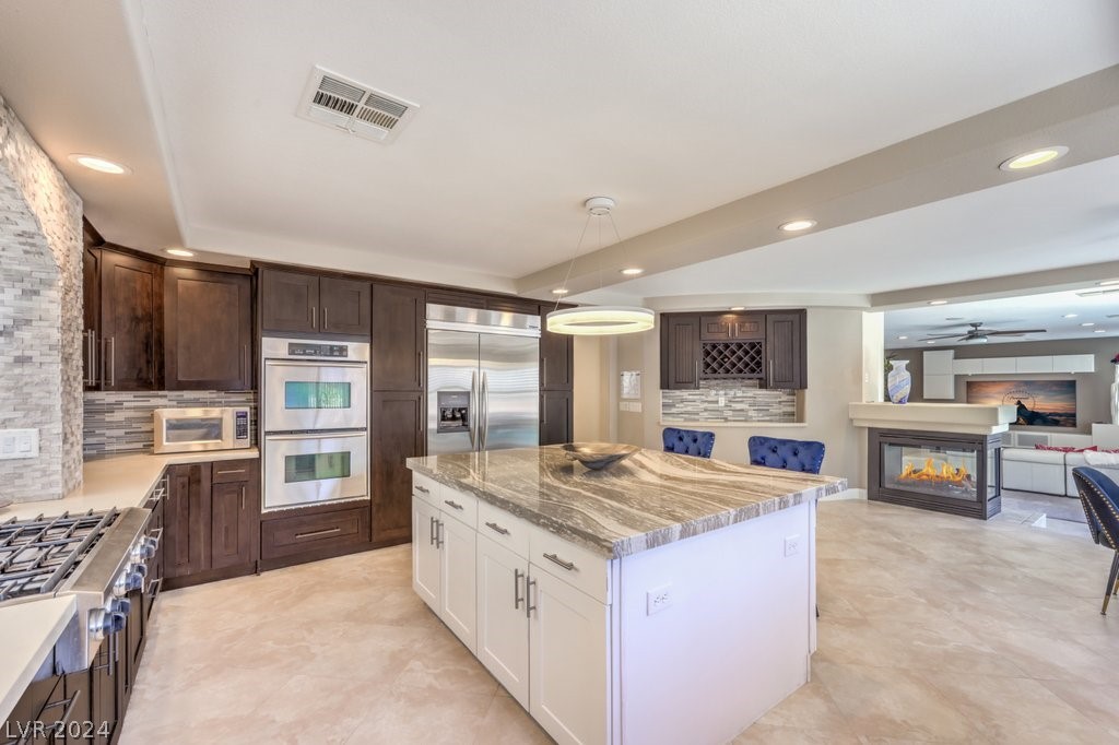 4453 Melrose Abbey Place