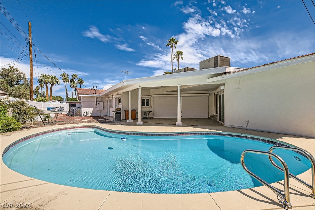 1900 South 15th Street