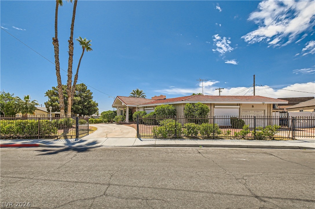 1900 South 15th Street