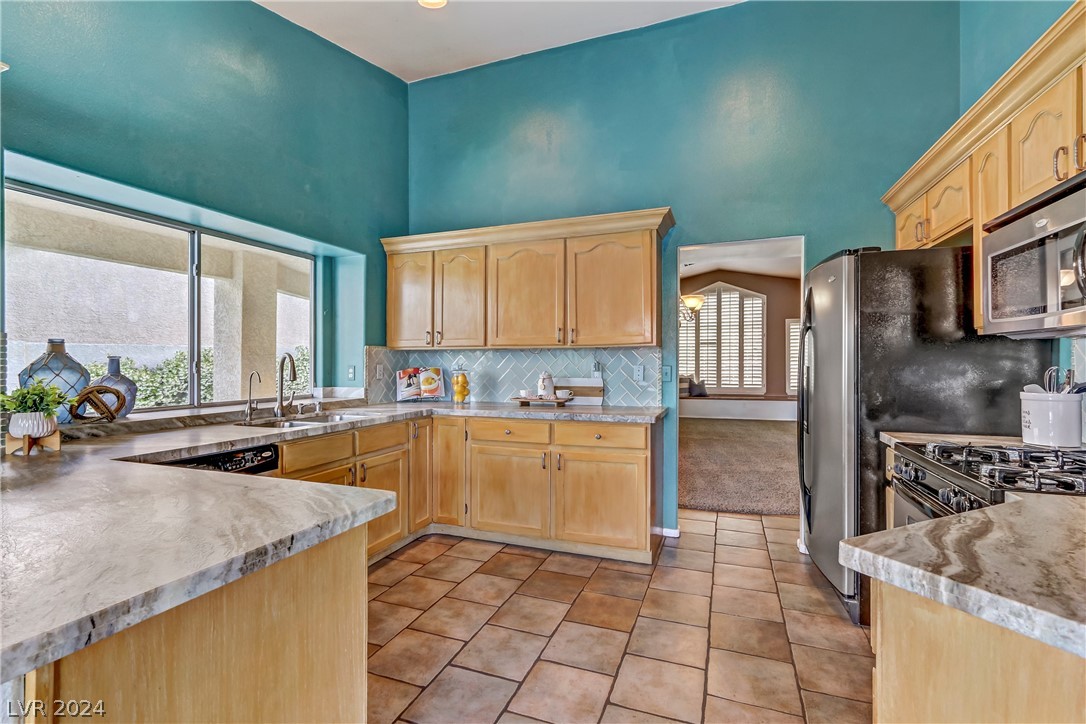 2528 Ocean Front Drive