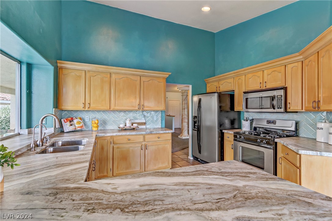 2528 Ocean Front Drive