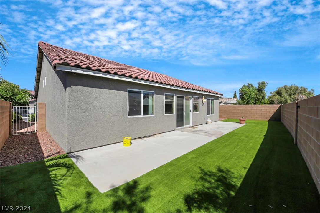 11074 Ampus Place