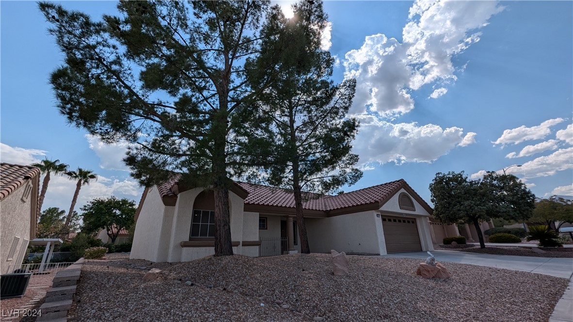 9537 RUBY HILLS