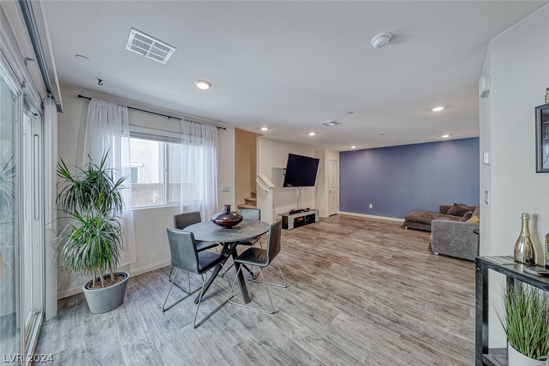 2675 Mango Light Avenue 2675