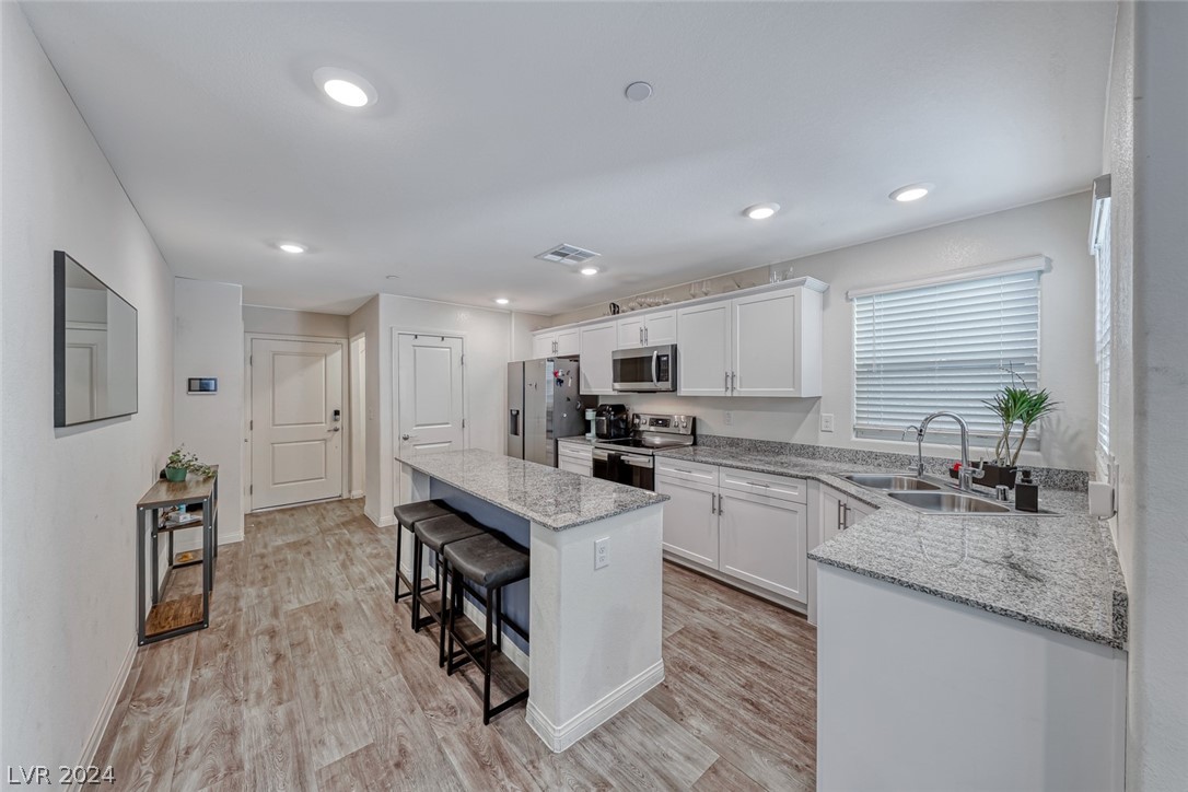2675 Mango Light Avenue 2675