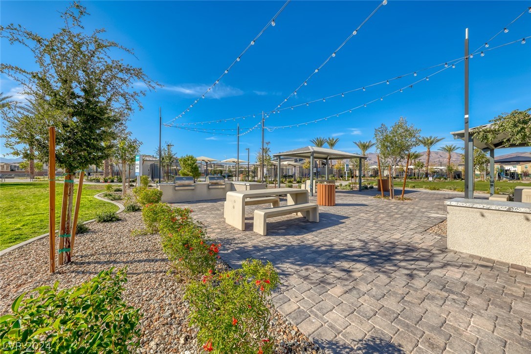 2675 Mango Light Avenue 2675